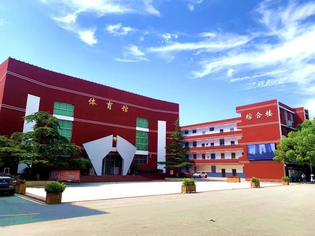 武汉市第一批示范高中有哪些学校,武汉第一批省示范高中有哪些