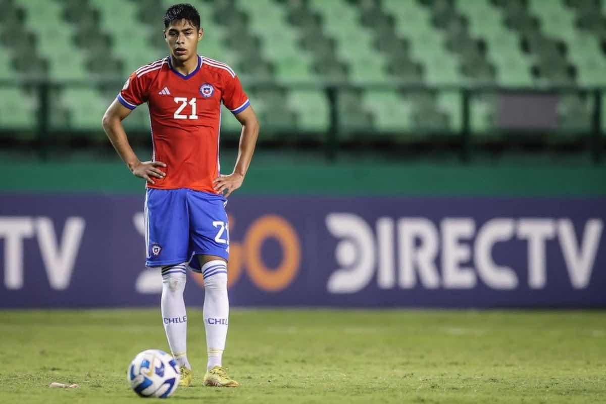 天才小将桑乔被曼联拿下,智利天才球员