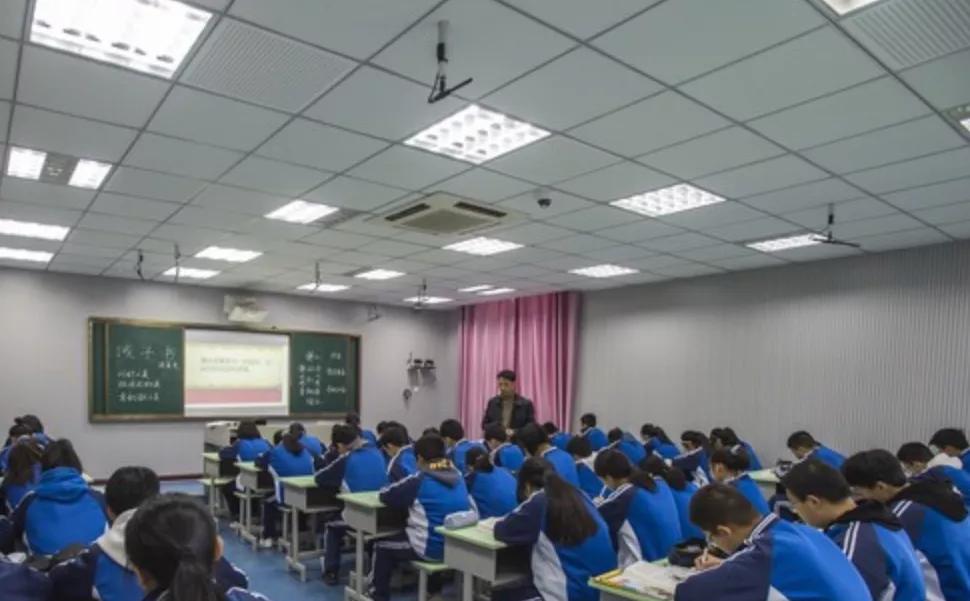 读中职技校丢人吗,读职校觉得很丢脸怎么办