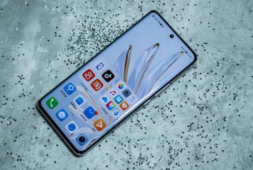 荣耀手机一般发布几个月降价,荣耀手机降价幅度最大的时候