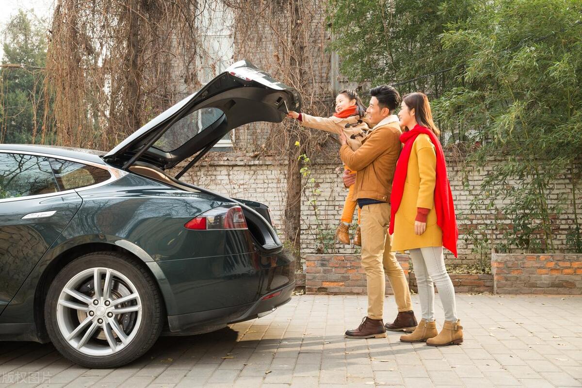 特斯拉房地产降价,特斯拉降价和房地产降价