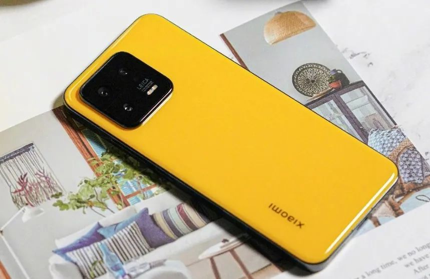 iqoo11s和小米13哪个更好,iqoo11s和小米13选哪个好