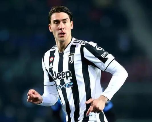 足坛巨星姆巴佩排名,法甲最新球员身价榜姆巴佩居首