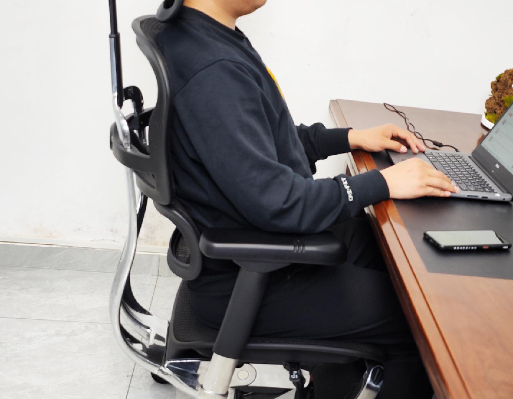 椅子推荐人体工学椅测评,适合上班族的护腰椅