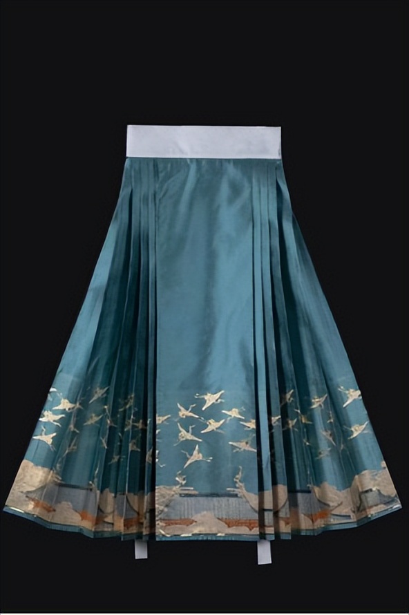 迪奥被指抄袭中国马面裙,迪奥疑抄袭马面裙