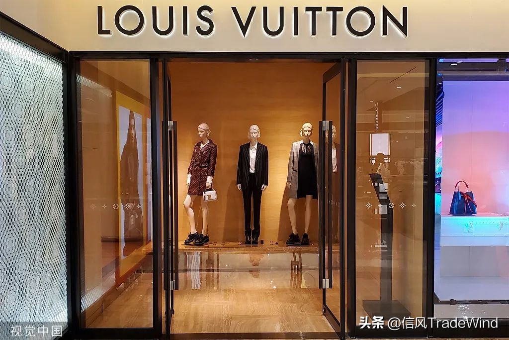 lv进三亚免税店,lv进入免税店会免税吗