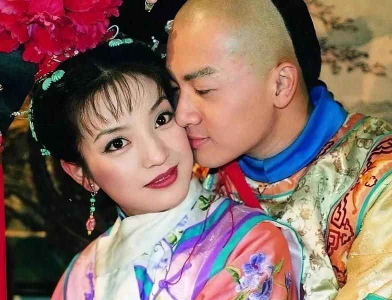 顶风作案！赵薇的恶行何止亲日辱华，如今原型毕露下场大快人心