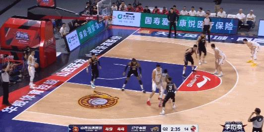 郭艾伦张镇麟2v2,郭艾伦25分逆转广厦