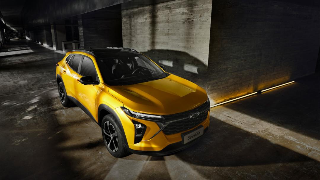 雪佛兰星迈罗最低配试驾,大黄蜂星迈罗2022款落地价