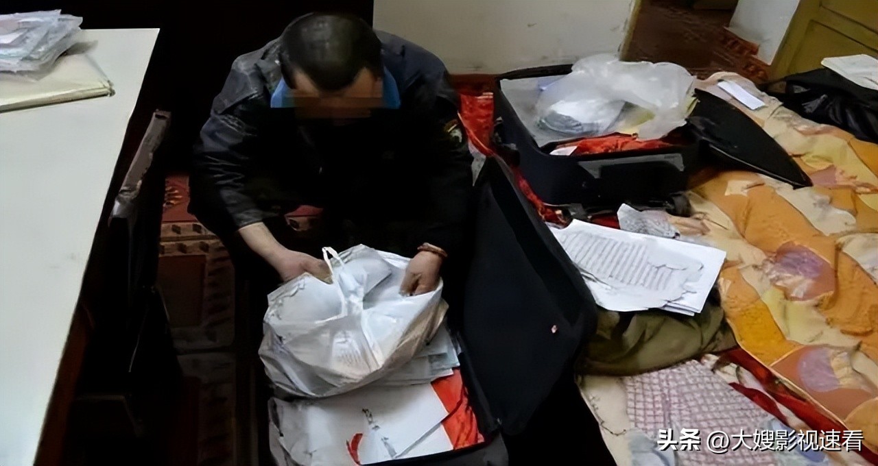 18岁少女被杀惨遭抛尸破案,花季少女被杀抛尸荒野追凶十三年