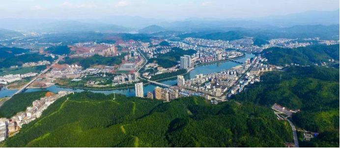 九狮拜象,是赣南客家人年俗,没出过宰相和皇帝的姓氏不能举办