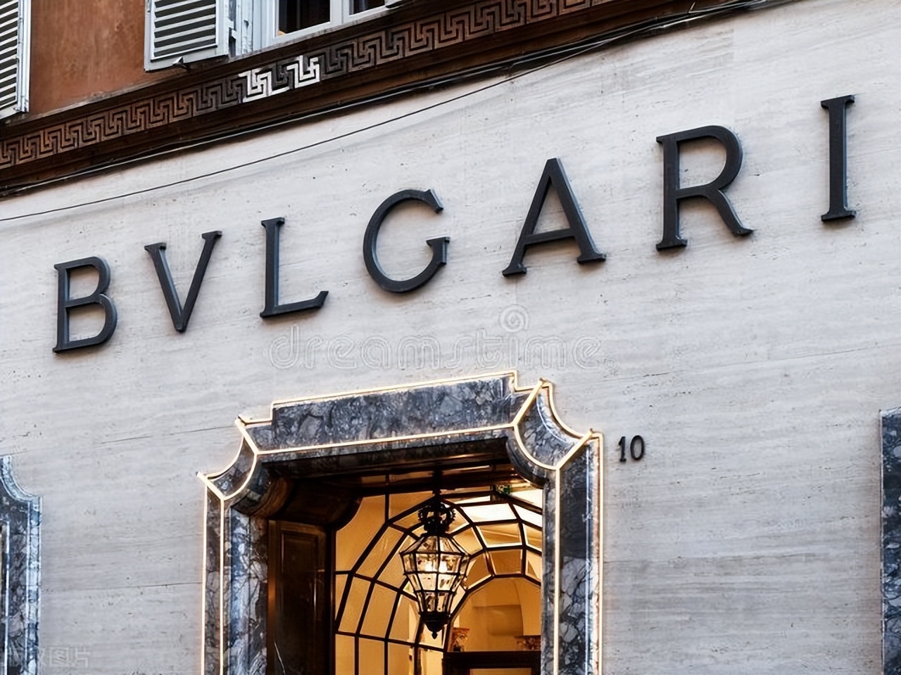 世界顶级珠宝手工钻戒品牌排行,钻戒品牌排行榜前十名