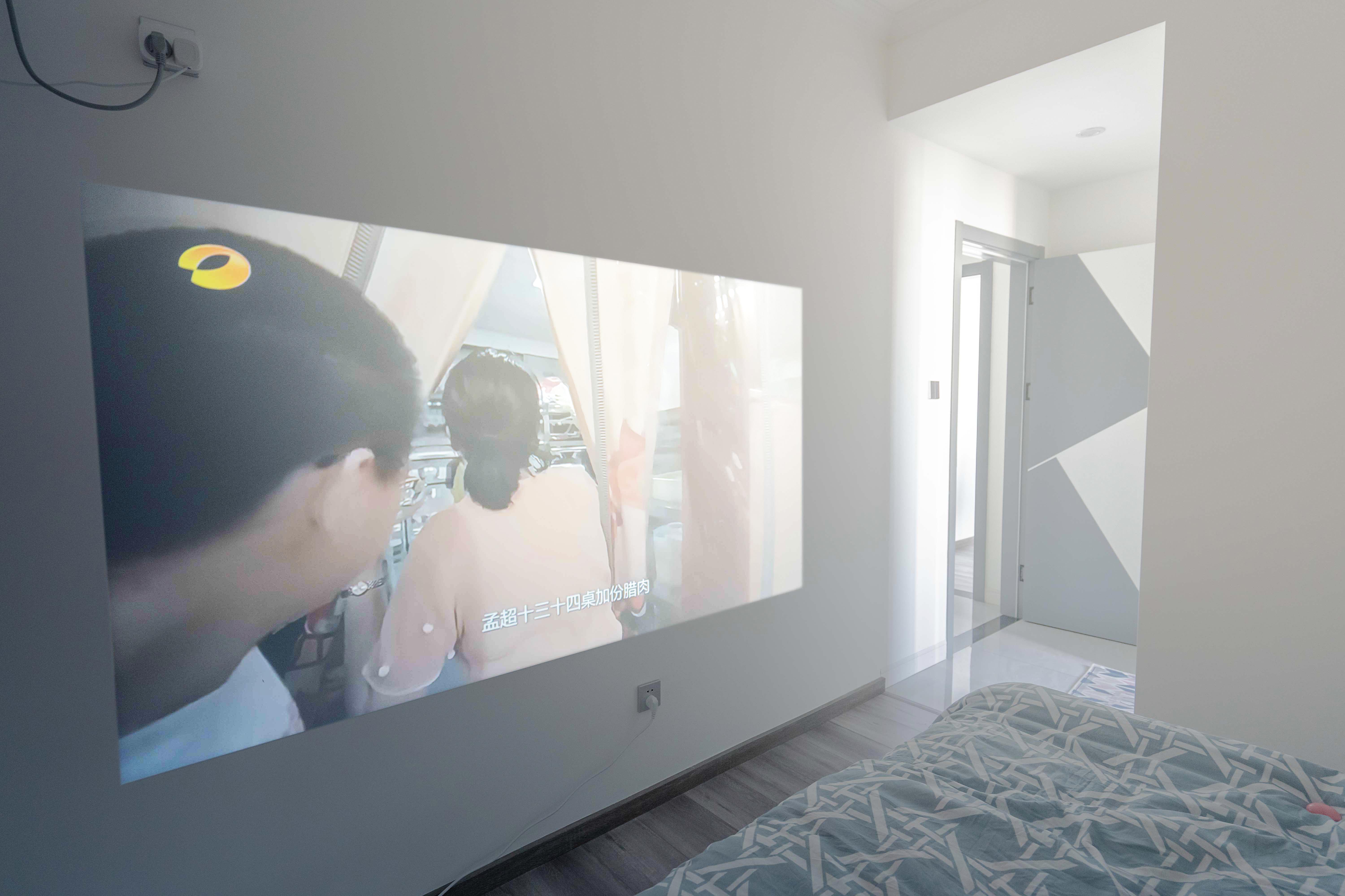 泰捷weboxt1投影200寸效果,泰捷weboxt1s投影仪