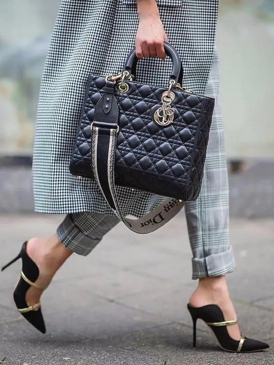 dior所有的惊喜都来自爱你的人,dior经典不过时