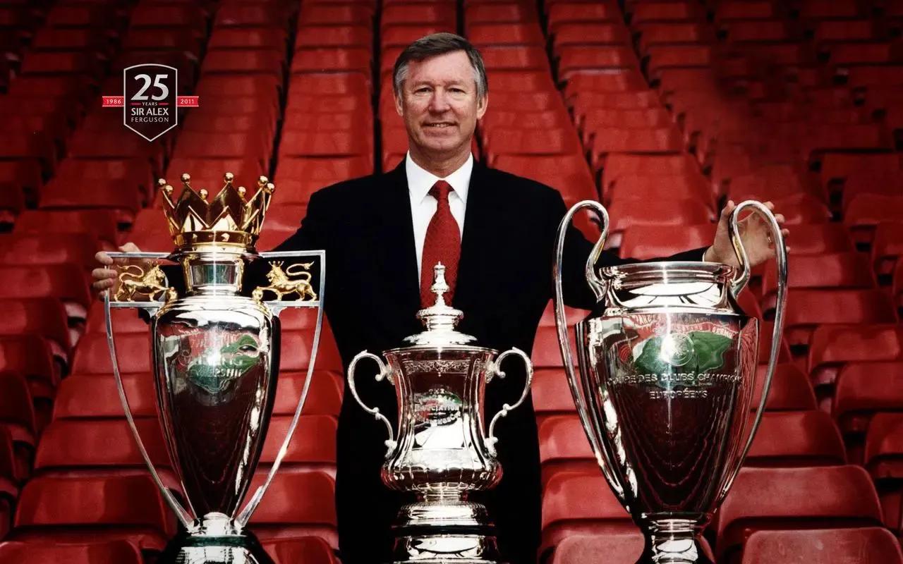 世界十大足球场,老特拉福德球场全景图