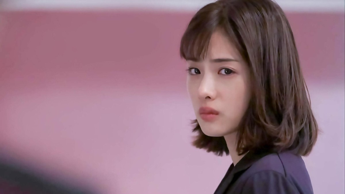 下巴短和后缩怎么变美,下巴后缩怎么矫正嘴尖