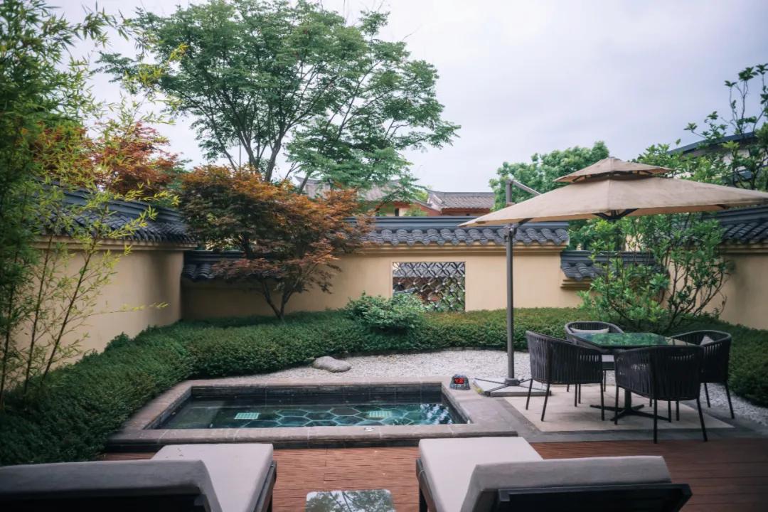 成都住哪里便宜又方便攻略,成都待半个月怎么住最划算