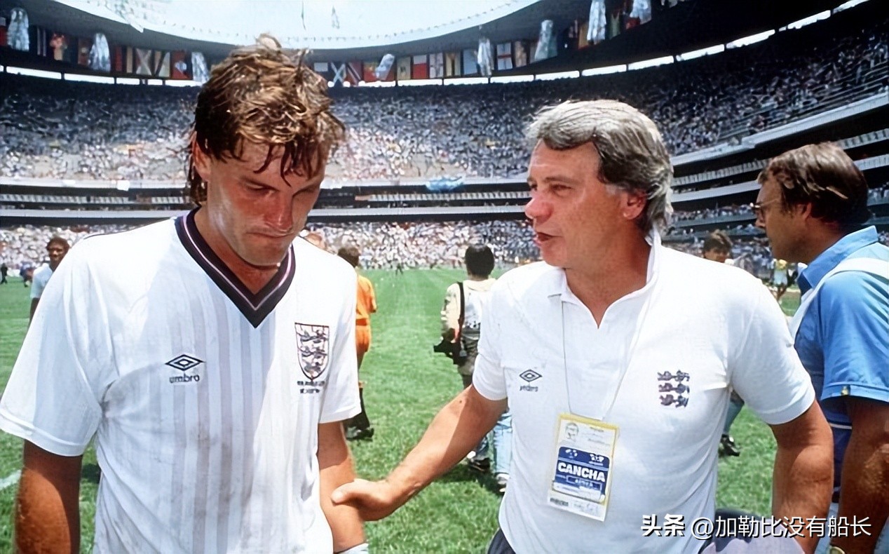 世界足坛近年十大球星,盘点世界体坛巨星退役年龄