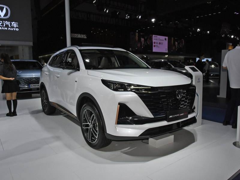 8万落地最热销十款suv省油动力大,10-15万预算这两台suv实力最强