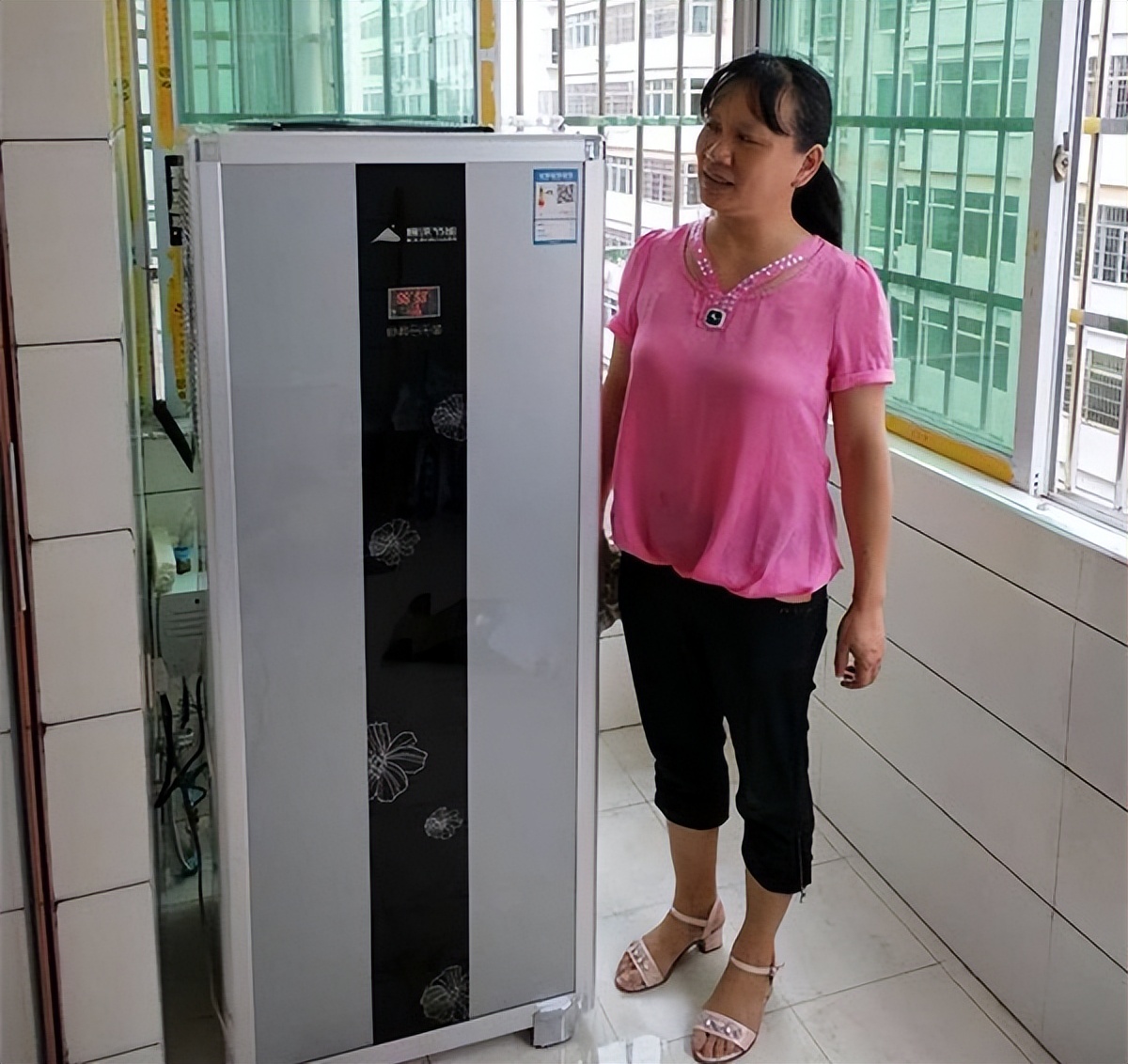 家用整体空气能热水器,专业空气能热水机价格合理