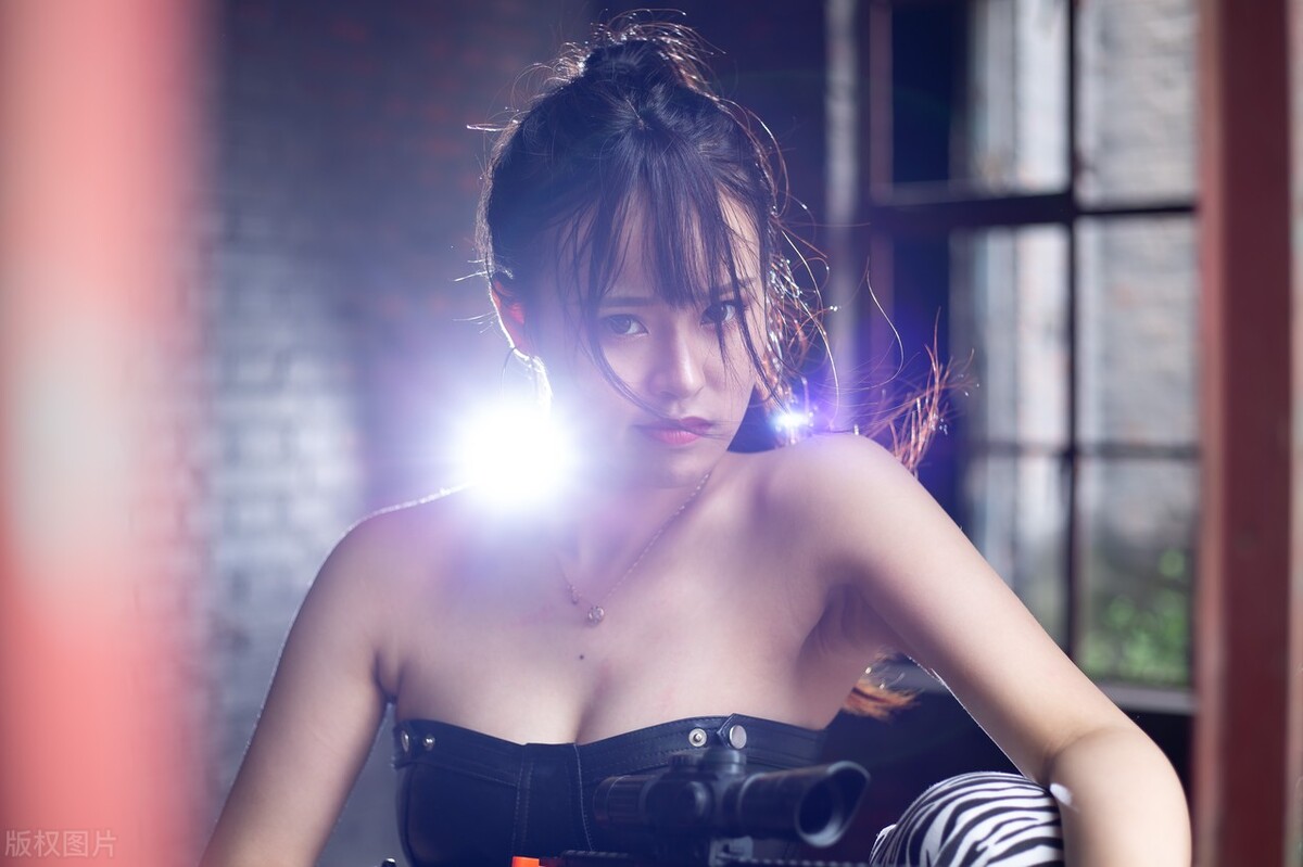 世界顶级走秀平台,全球最大的时装走秀网站