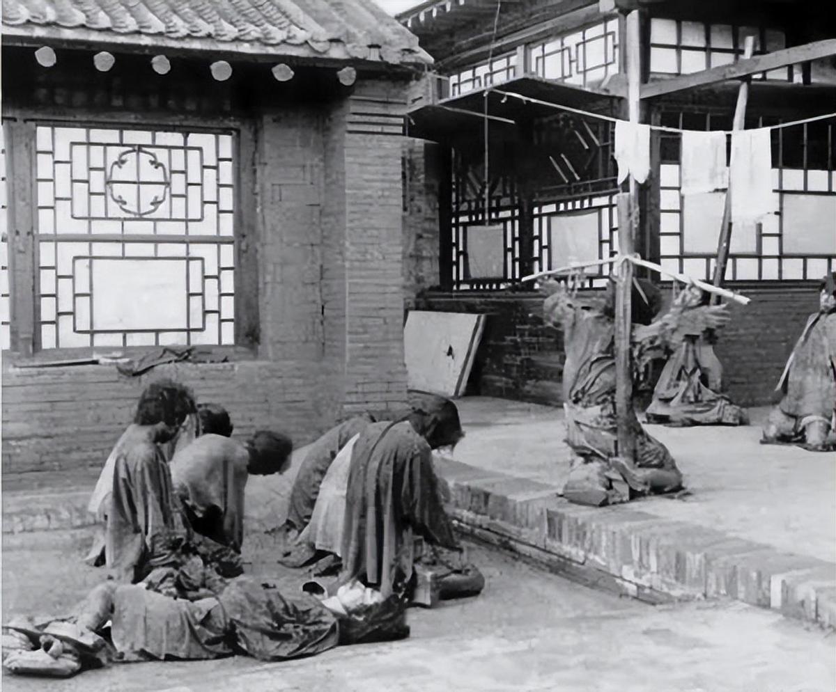 二战可怜的犹太人照片,二战时珍贵老照片犹太