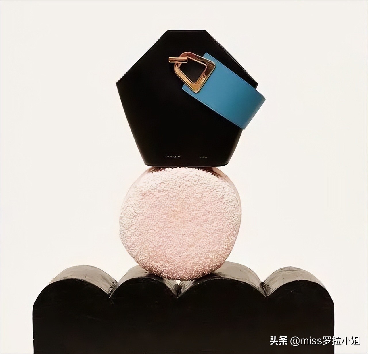 袁咏仪买名牌包包,袁咏仪同款小包