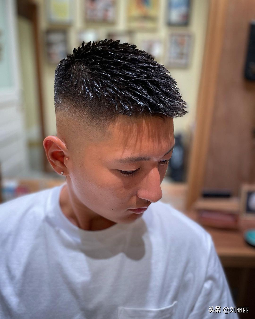 越剪越好看的发型,时尚中长发型女2021流行发型