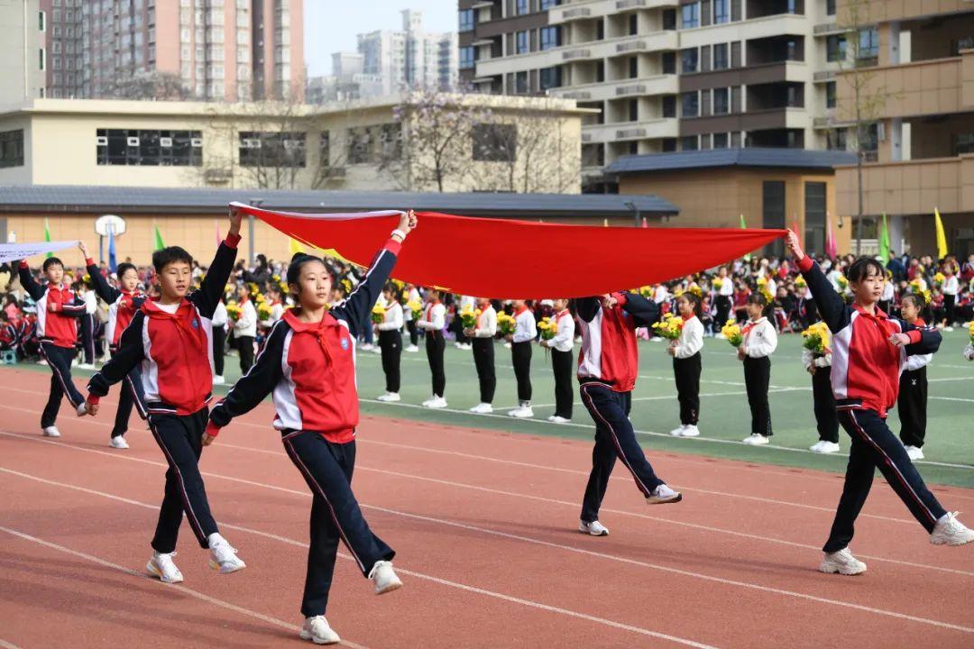 队列比赛风采展示,社团风采展示活动小学