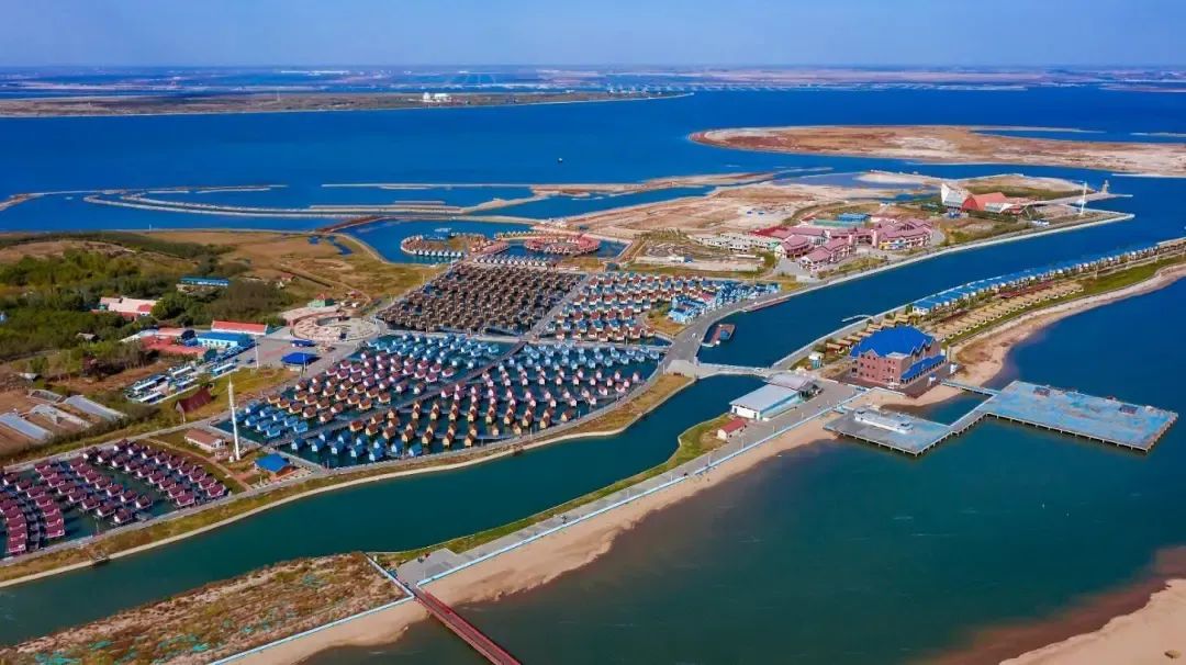 唐山海岸几月份可以玩水,避暑玩水好去处