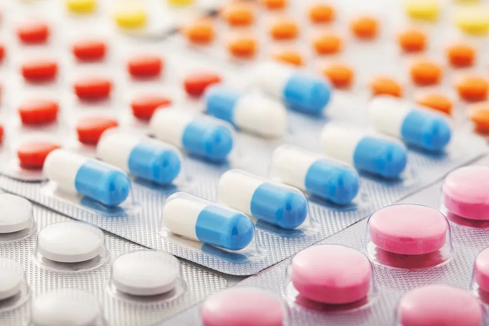 洗澡时掉头发是什么原因,洗澡时掉发严重是什么原因