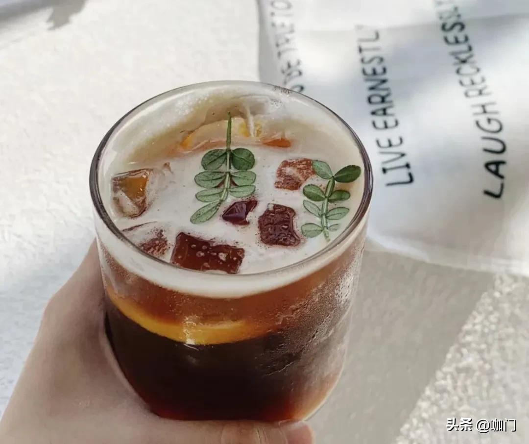 开店亏损20亿的咖啡店,开店半年亏30万