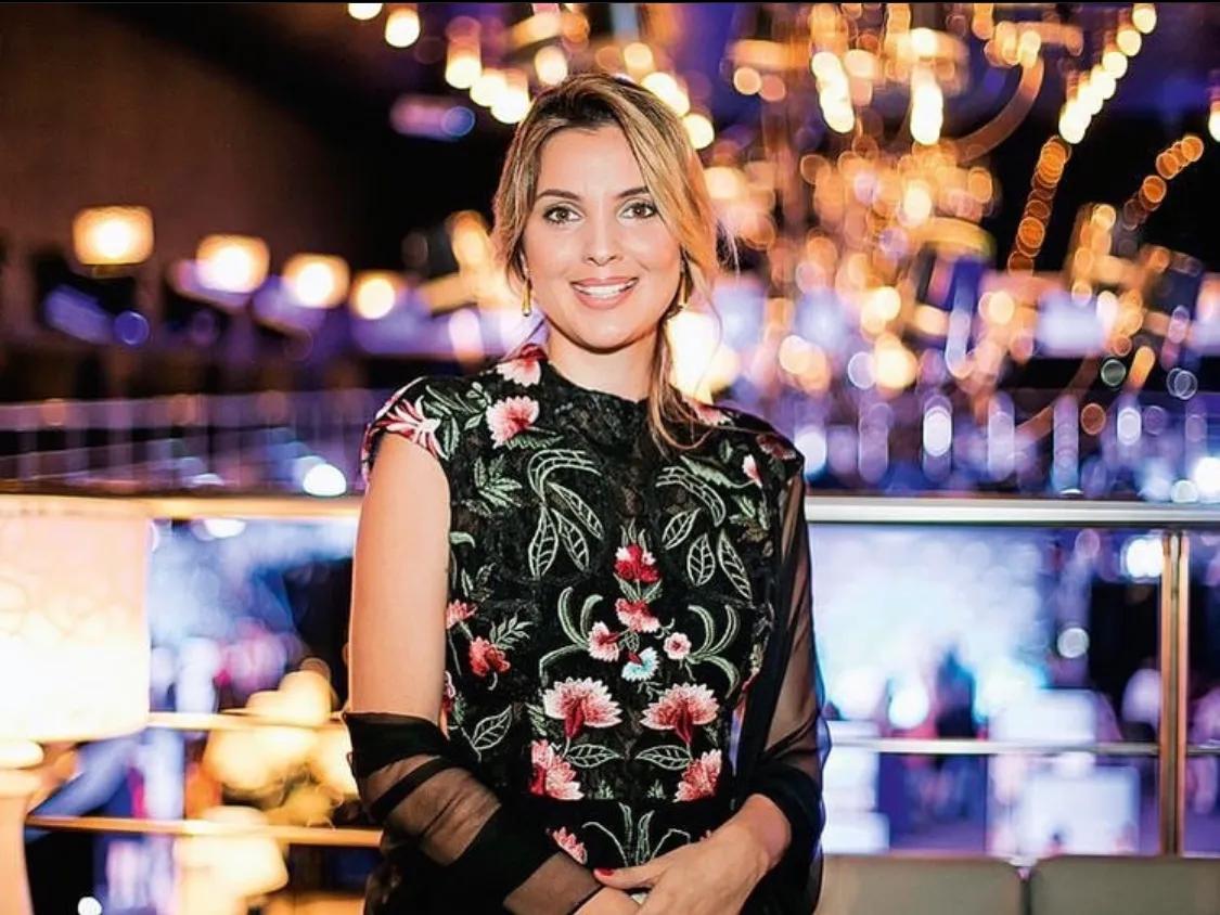 巴西最美第一夫人：小丈夫43岁选美出身，52名仆人伺候，排场太大