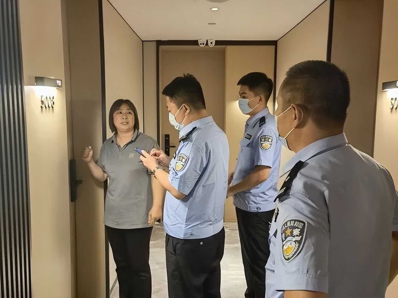 华州公安当好守夜人拧紧安全阀,通城公安点亮平安灯当好守夜人