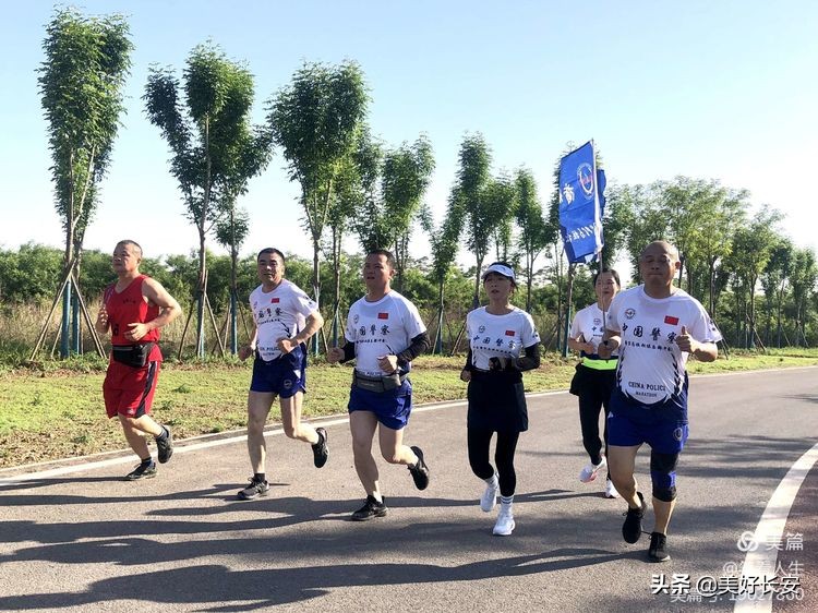 蒲城将相跑团:用运动精神致敬五四青年节