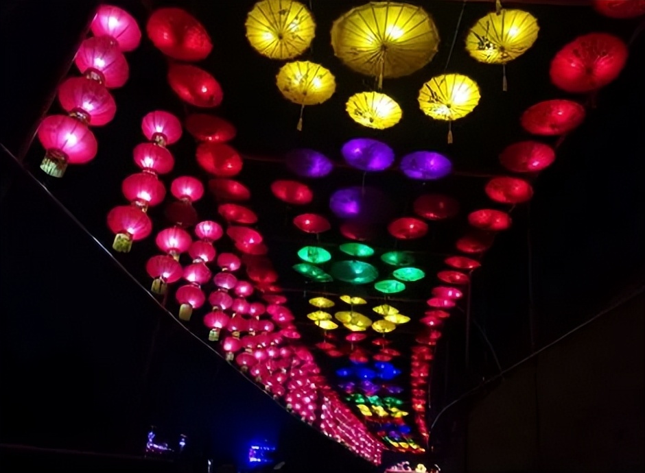 延安传统文化灯笼制作,陕西民间手工木制灯笼