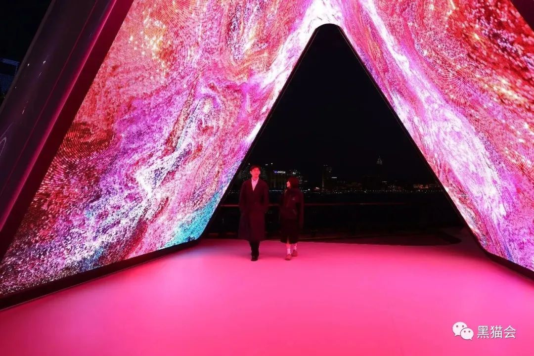 甲方爱上“巨物营销”！活动现场不愁没人~