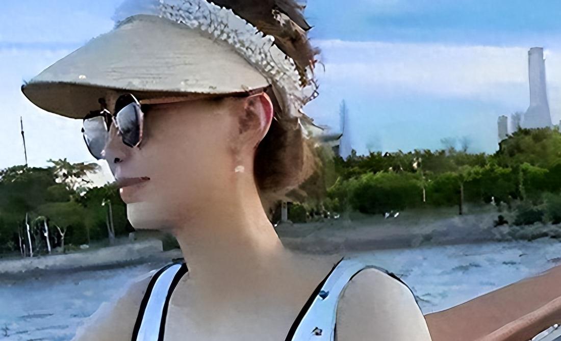 恒大白珊珊与许家印图片,恒大白珊珊与许家印