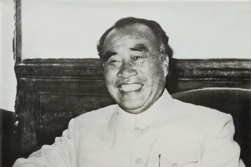 毛岸英留学回国，喊*德朱**同志，毛主席脸色一沉：同志是你叫的？