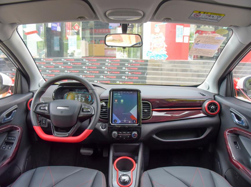 宝骏kiwi和奇瑞小蚂蚁哪个好,奇瑞小蚂蚁和宝骏kiwi的尺寸对比