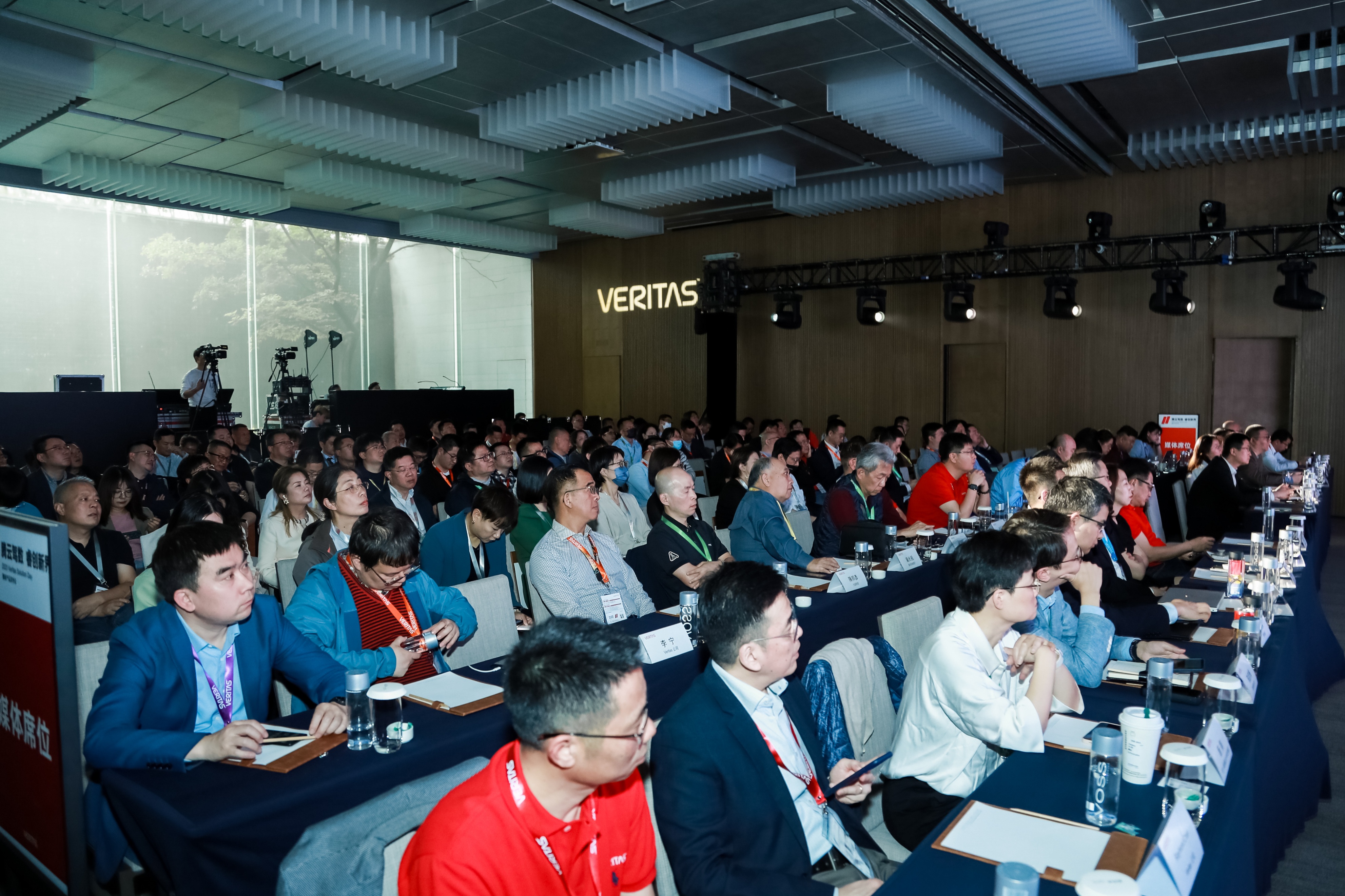 腾云驾雾,腾云驾数优秀产品