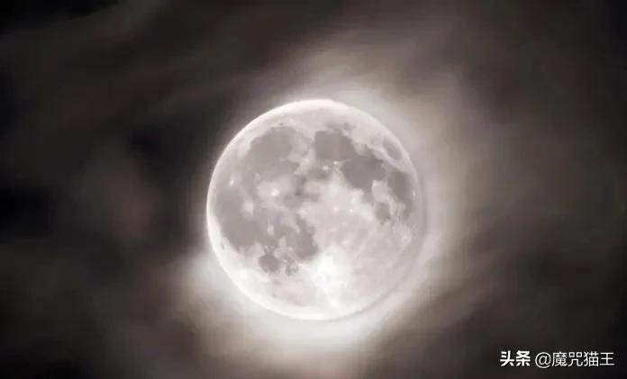 霍金关于月球背面的秘密,细思极恐的月球真相霍金