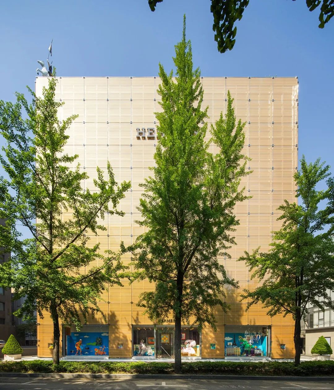 lv模仿中国元素,lv餐厅为什么开在成都