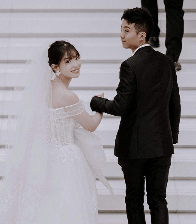 17岁女孩拒绝保送清华北大,浙江女孩考取哈佛