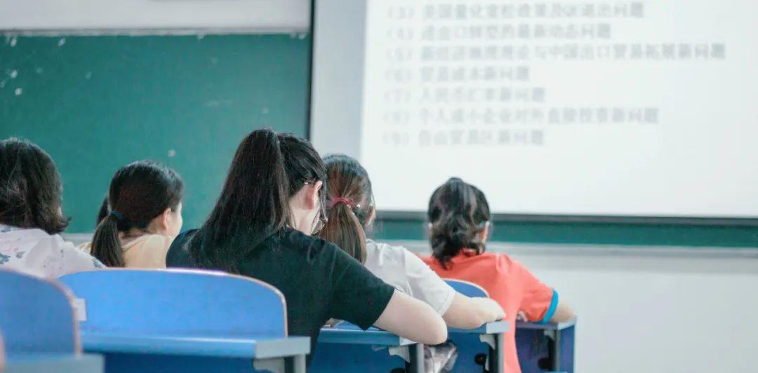 香港医生薪资,香港医生大陆月薪20w
