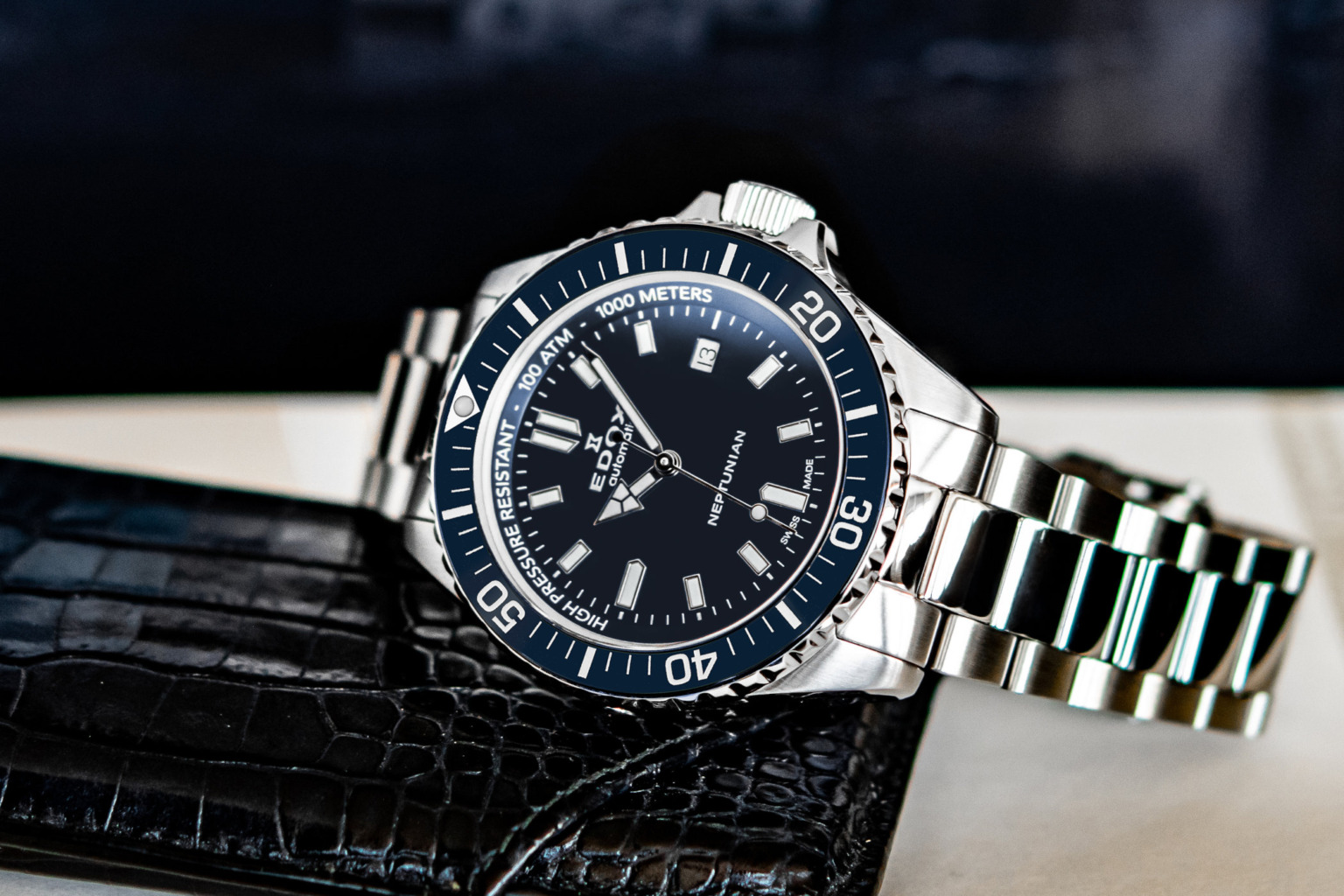 依度delfin系列,依度潜水表