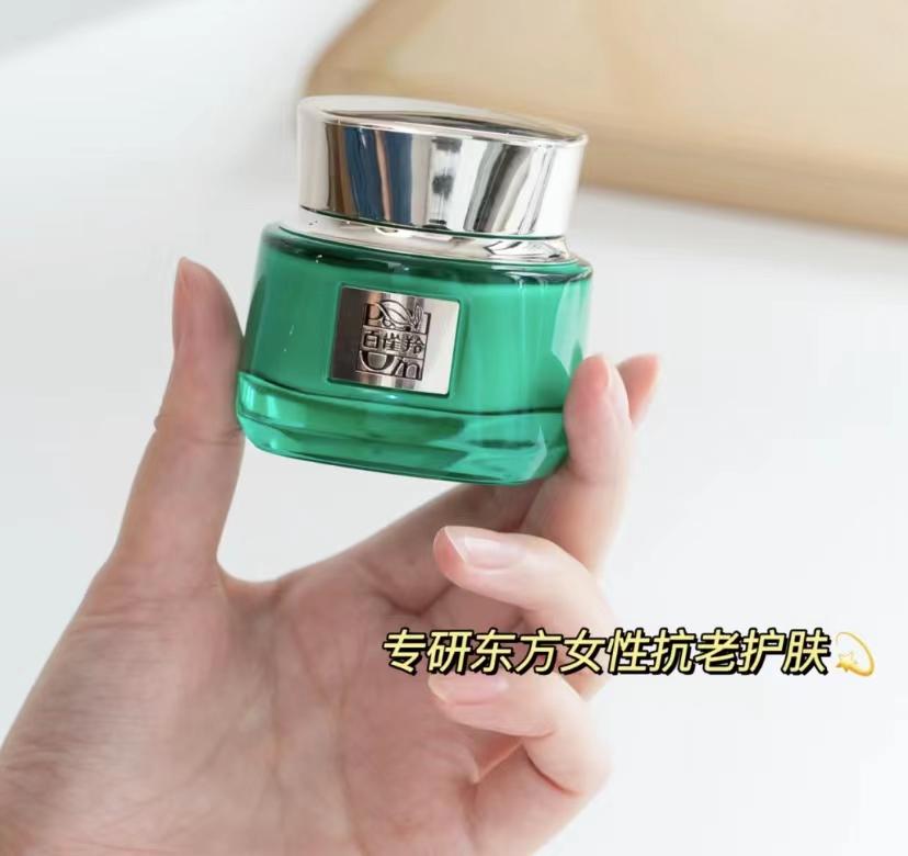 适合40岁女人最好用的国货面霜,好用的四十岁抗皱补水面霜推荐