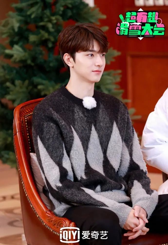 2022爆火男明星发型,男明星发型2022