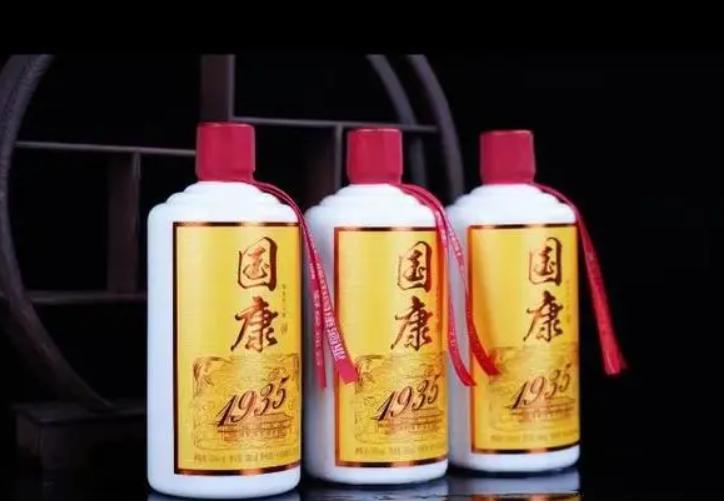 在网上怎么避免买到假酒,如何在网购避免买到假酒