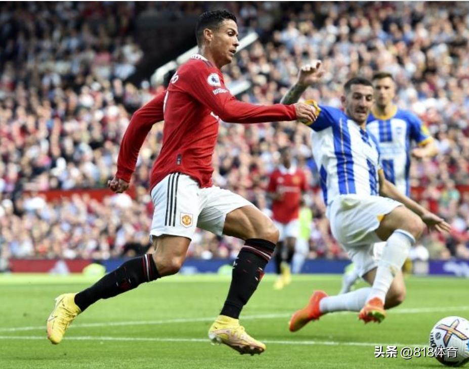 c罗晒一家7口首张合影甜蜜的家,c罗晒与家人欢乐戏水时光